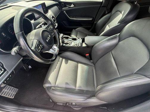 2022 Kia Stinger GT-Line