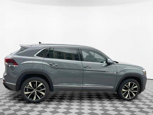 2025 Volkswagen Atlas Cross Sport 2.0T SEL Premium