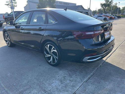 2025 Volkswagen Jetta 1.5T SEL