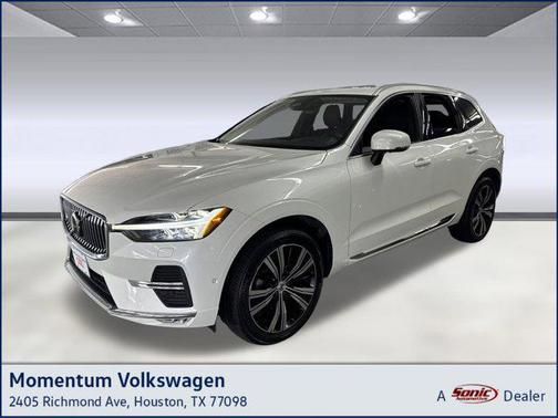 2023 Volvo XC60 B5 Plus Bright Theme