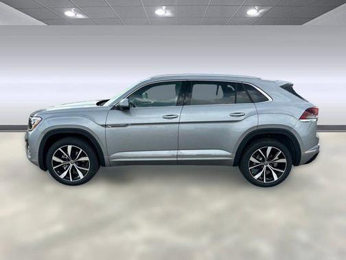 2025 Volkswagen Atlas Cross Sport 2.0T SEL Premium