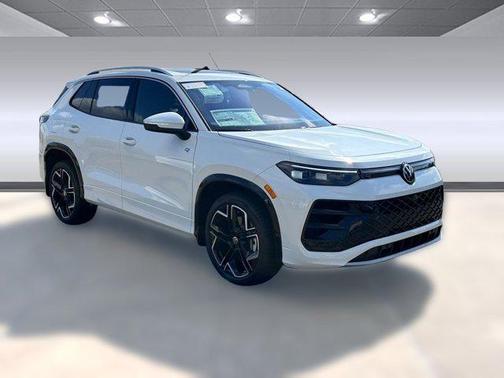 2026 Volkswagen Tiguan 2.0T SEL R-Line 4MOTION