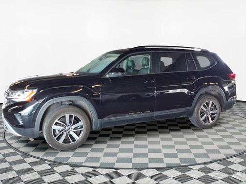 2022 Volkswagen Atlas 2.0T SE