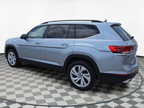 2023 Volkswagen Atlas 3.6L SE w/Technology