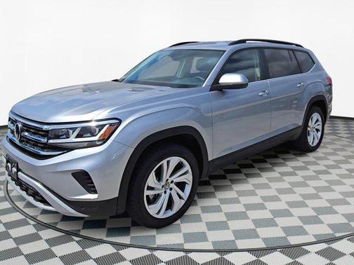 2023 Volkswagen Atlas 3.6L SE w/Technology