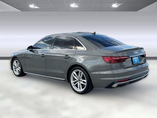2023 Audi A4 45 S line Premium Plus