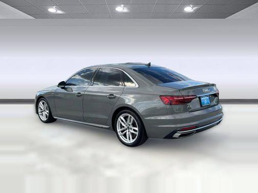 2023 Audi A4 45 S line Premium Plus