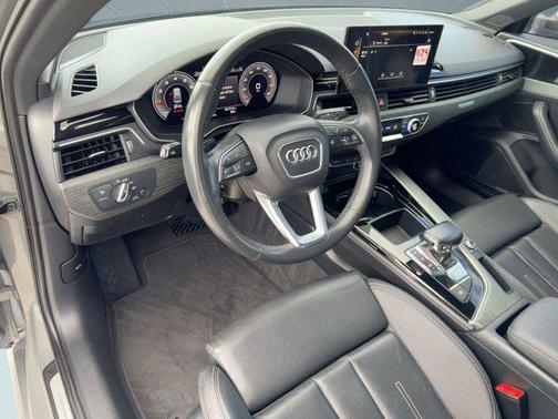 2023 Audi A4 45 S line Premium Plus