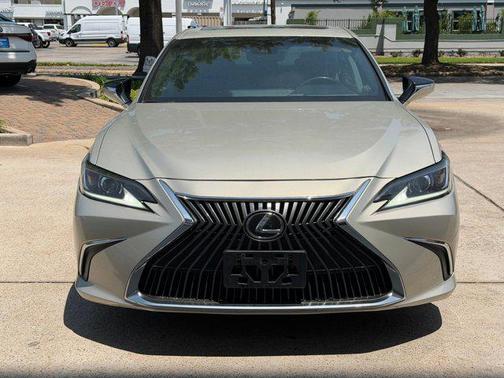 Moonbeam Beige Metallic 2021 Lexus ES 250 Base