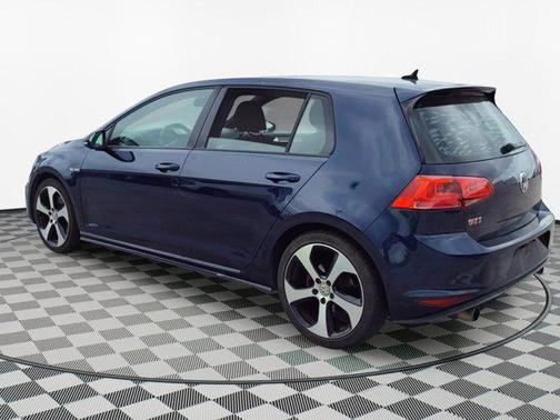 2015 Volkswagen Golf GTI 2.0T S 4-Door
