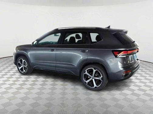2025 Volkswagen Taos 1.5T SEL