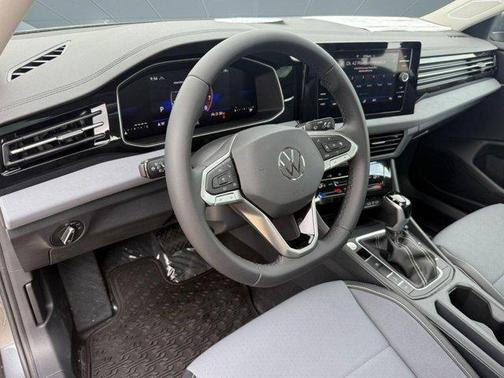 2026 Volkswagen Jetta 1.4T SE