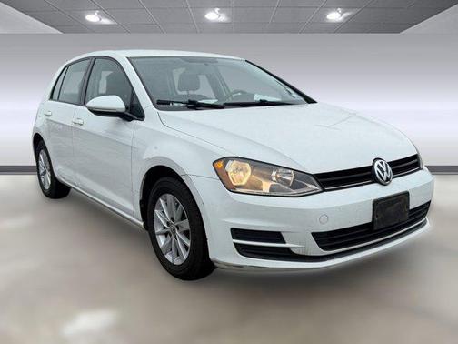 2016 Volkswagen Golf TSI S 4-Door