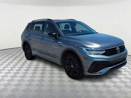 2022 Volkswagen Tiguan 2.0T SE R-Line Black 4MOTION
