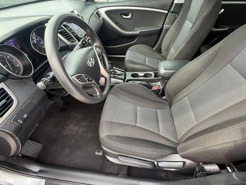 2014 Hyundai Elantra GT Base