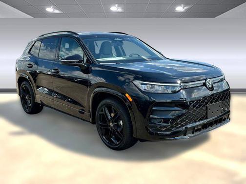2025 Volkswagen Tiguan 2.0T SE R-Line Black