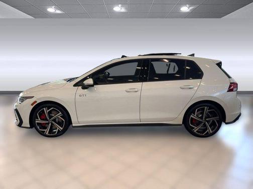 2026 Volkswagen Golf GTI 2.0T SE DSG