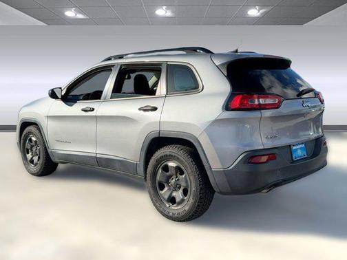 2014 Jeep Cherokee Sport