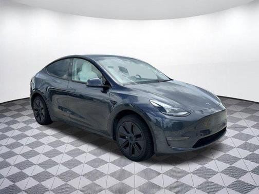 2024 Tesla Model Y Long Range Dual Motor All-Wheel Drive