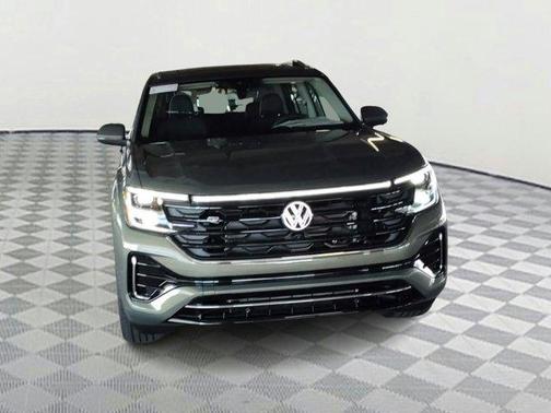 2025 Volkswagen Atlas 2.0T SEL Premium R-Line 4MOTION