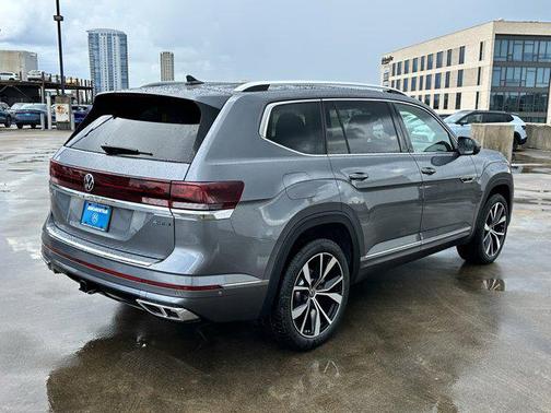 2025 Volkswagen Atlas 2.0T SEL Premium R-Line 4MOTION