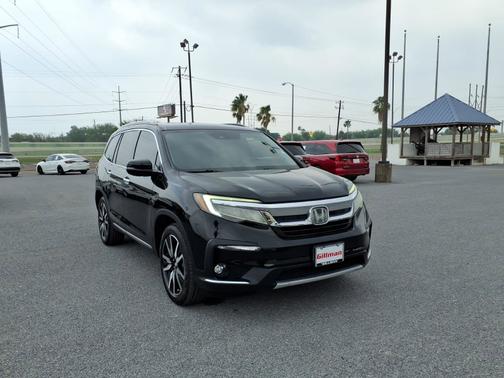 Crystal Black Pearl 2021 Honda Pilot