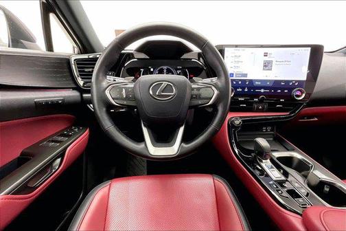 2024 Lexus NX 450h+ Luxury