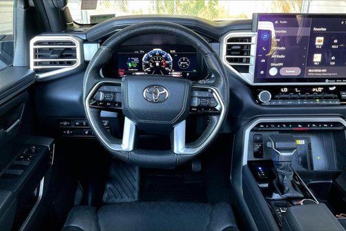 2022 Toyota Tundra Platinum