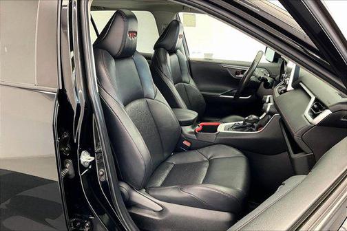 2022 Toyota RAV4 TRD Off Road