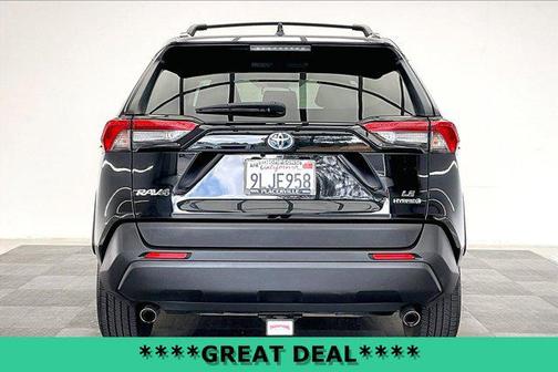 2021 Toyota RAV4 Hybrid LE