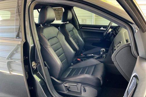 2016 Volkswagen Golf GTI 2.0T Autobahn w/Performance Package 4-Door