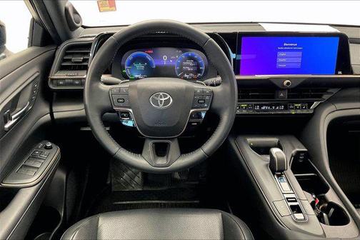 2023 Toyota Crown Platinum