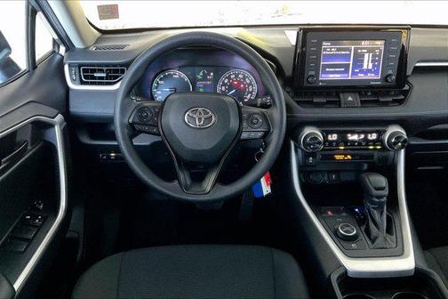2020 Toyota RAV4 Hybrid LE
