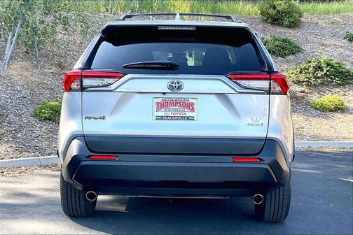 2020 Toyota RAV4 Hybrid LE