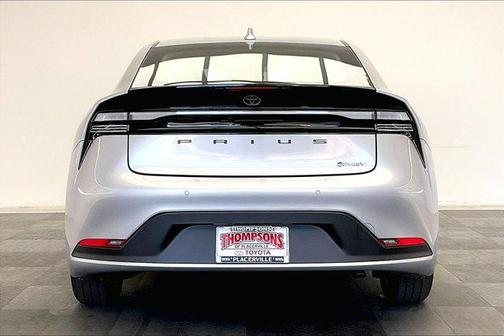 2025 Toyota Prius L