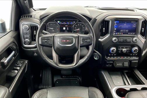 2022 GMC Sierra 2500 AT4