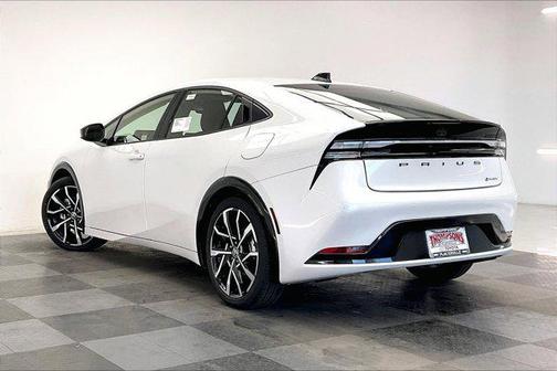 2026 Toyota Prius Plug-In Hybrid XSE