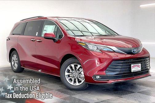 2025 Toyota Sienna XLE 7 Passenger