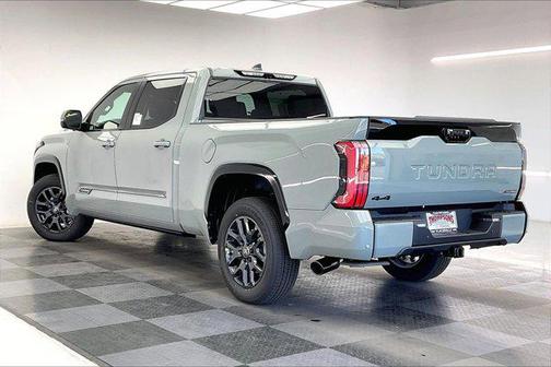 2026 Toyota Tundra Hybrid Platinum