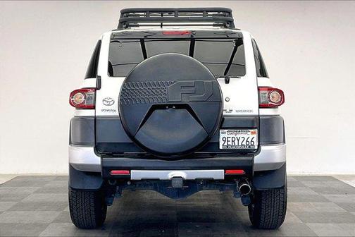 2014 Toyota FJ Cruiser Base