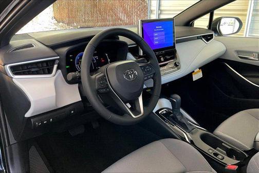 2025 Toyota Corolla Hybrid SE