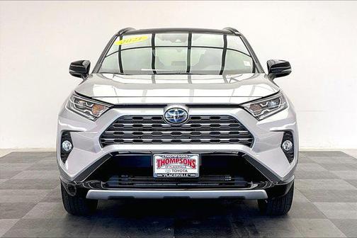2021 Toyota RAV4 Hybrid SE