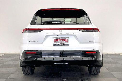 2026 Toyota Crown Signia Limited