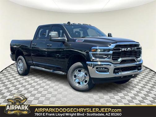 2025 RAM 2500 Tradesman Crew Cab 4x4 6'4' Box