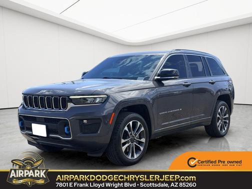 Baltic Gray Metallic Clearcoat 2024 Jeep Grand Cherokee 4xe Overland