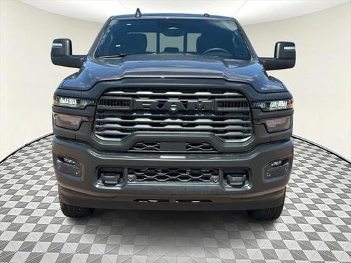 2025 RAM 2500 Tradesman Crew Cab 4x4 6'4' Box