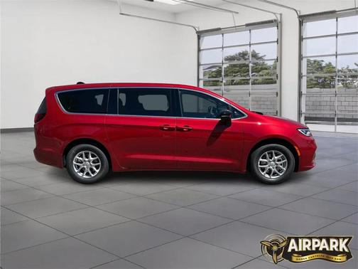 2026 Chrysler Pacifica L