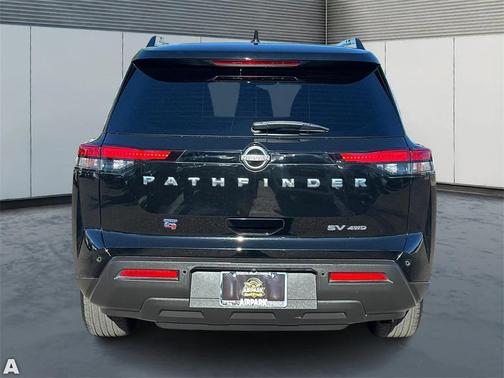 2022 Nissan Pathfinder SV 4WD