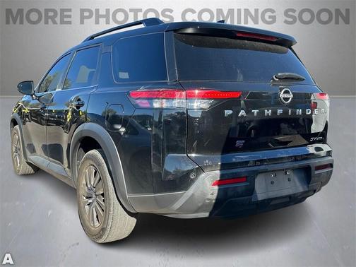 2022 Nissan Pathfinder SV 4WD