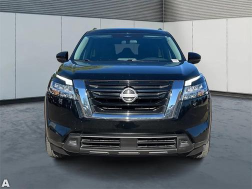 2022 Nissan Pathfinder SV 4WD